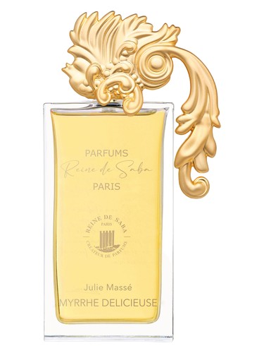 Golden bottle of MYRRHE DÉLICIEUSE perfume by Novo Perfumes with elegant packaging on a plain background.